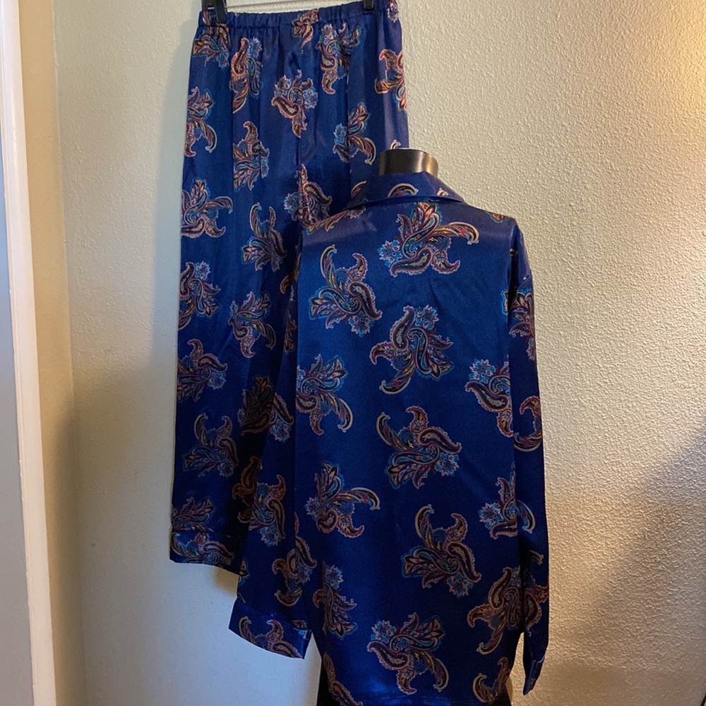 London Navy Blue Beautiful Paisley Design Pajamas Pants Set - Picture 7 of 15